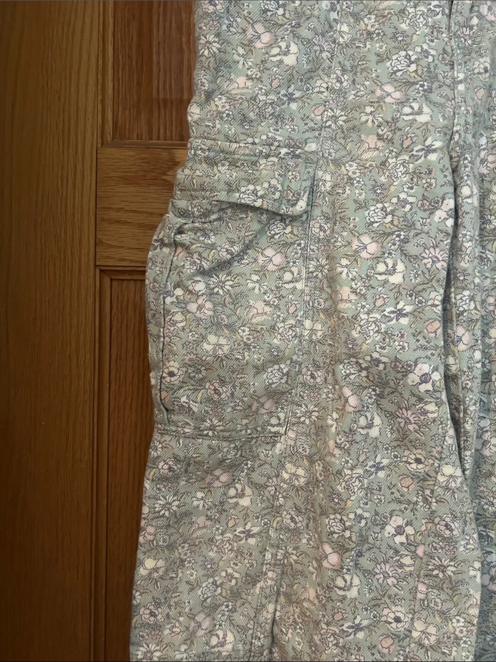 Levi’s Big Girls Twill High-Rise Baggy Floral Cargo Pants | Size 10
